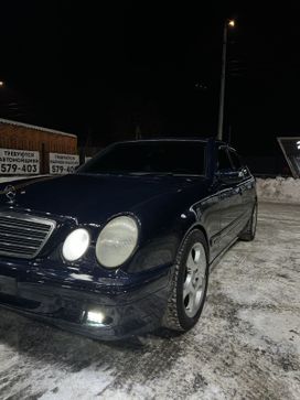  Mercedes-Benz E-Class 2001 , 700000 , 