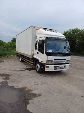   Isuzu Forward 2002 , 2840000 , 