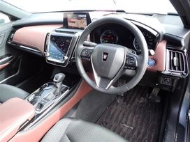  Toyota Crown 2020 , 1500000 , 