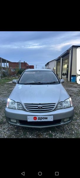    Toyota Gaia 2000 , 650000 , 