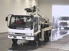 -  Isuzu Forward 1995 , 1750000 , 