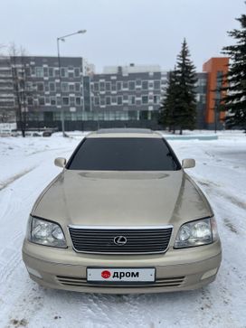  Lexus LS400 2000 , 777000 , 