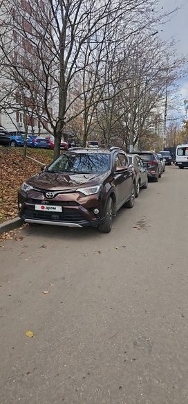 SUV   Toyota RAV4 2017 , 2499999 , 