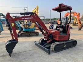 - Yanmar ViO20 2001 , 1400000 , 