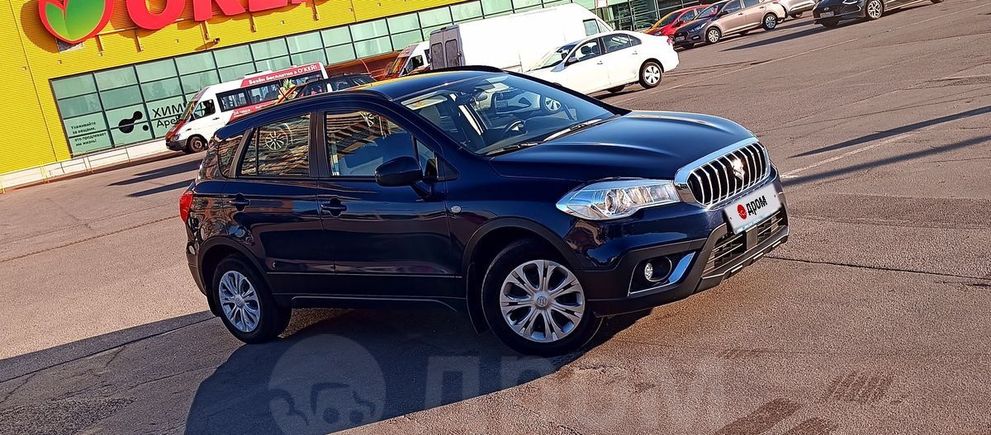 SUV   Suzuki SX4 2019 , 1630000 , -