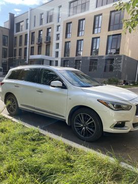 - Infiniti QX60 2017