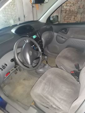    Toyota Yaris Verso 2002 , 410000 , 