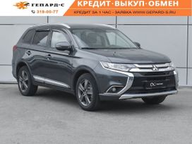 SUV   Mitsubishi Outlander 2018 , 2390000 , 