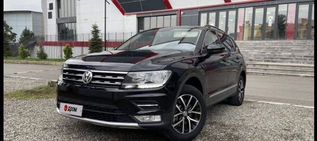 SUV   Volkswagen Tiguan 2021 , 3000000 , 