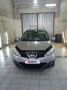 SUV   Nissan Qashqai+2 2010 , 1250000 , 