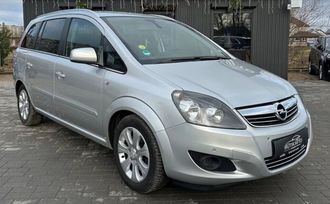    Opel Zafira 2011 , 1121000 , 