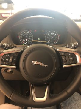 SUV   Jaguar F-Pace 2018 , 3100000 , 