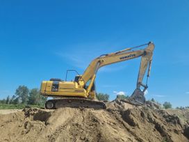   Komatsu PC220 2008 , 5000000 , 