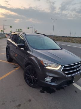 SUV   Ford Escape 2018 , 1550000 , -