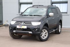   Pajero Sport 2015