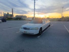  Lincoln Town Car 2002 , 760000 , 