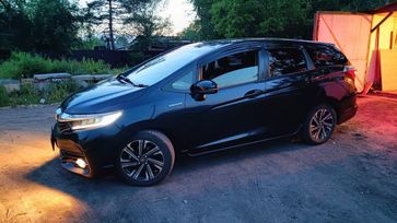 Honda Shuttle 2015 , 1100000 , 
