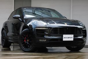 SUV   Porsche Macan 2018 , 4724000 , 