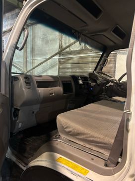   Toyota ToyoAce 2011 , 2025000 , 