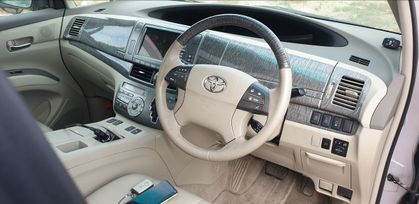    Toyota Estima 2011 , 1999999 , 