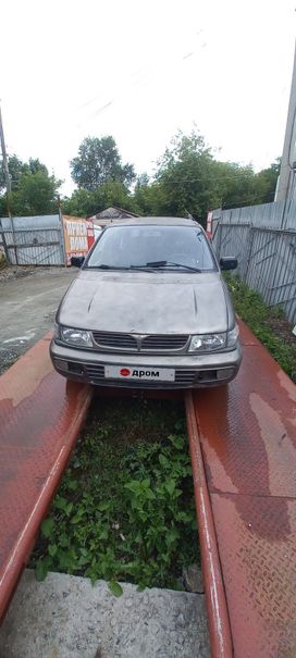    Mitsubishi Space Wagon 1997 , 120000 , 