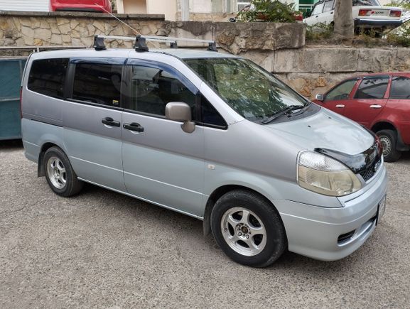    Nissan Serena 2000 , 870000 , 