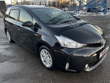  Prius Alpha 2015