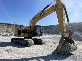   Caterpillar 320 2019 , 8200000 , 