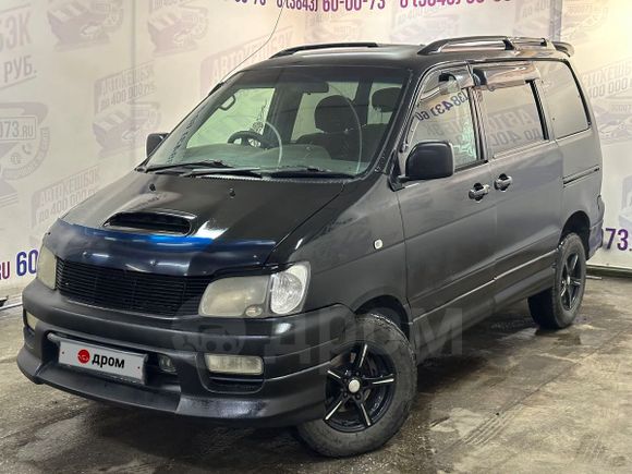    Toyota Town Ace Noah 2001 , 630000 , 