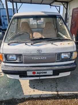   Toyota Town Ace 1988 , 455000 , 