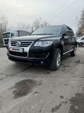 SUV   Volkswagen Touareg 2008 , 1350000 , 