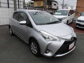  Toyota Vitz 2017 , 870000 , 