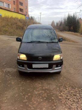    Toyota Lite Ace Noah 1999 , 330000 , -