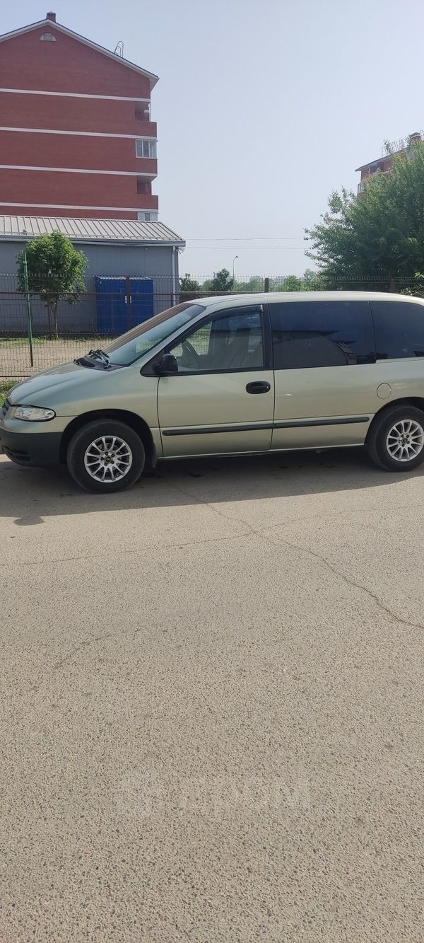    Plymouth Voyager 2000 , 522000 , 