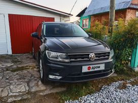 SUV   Volkswagen Tiguan 2017 , 2070000 , 