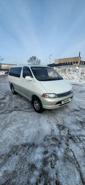    Toyota Granvia 1998 , 900000 , 