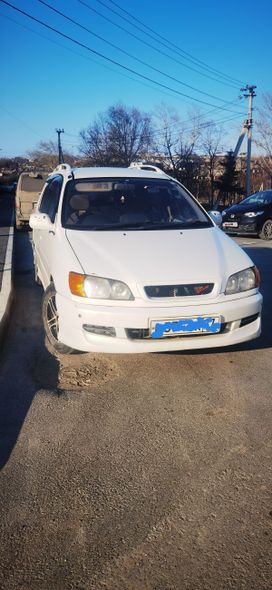    Toyota Ipsum 1999 , 400000 , 