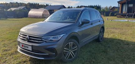 SUV   Volkswagen Tiguan 2021 , 3800000 , 