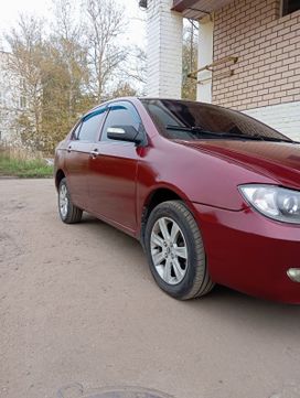  Lifan Solano 2012 , 300000 , 