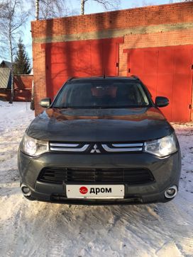 SUV   Mitsubishi Outlander 2013 , 1499000 , 