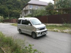    Toyota Sparky 2001 , 300000 , 