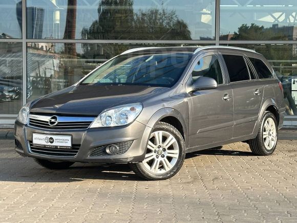 Универсал Opel Astra 2011 года, 519000 рублей, 