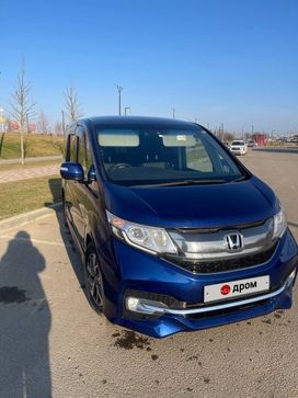    Honda Stepwgn 2016 , 2190000 , 