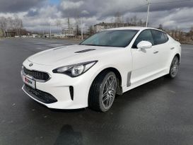 - Kia Stinger 2019