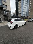    Toyota Prius Alpha 2015 , 2000000 , 
