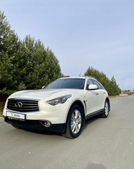 SUV   Infiniti QX70 2013 , 2450000 , 