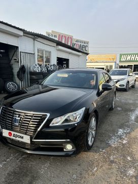  Toyota Crown 2014 , 2500000 , 