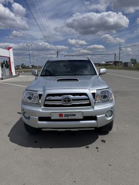 - Toyota Tacoma 2007