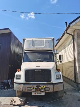   Freightliner FLB 2003 , 1500000 , 