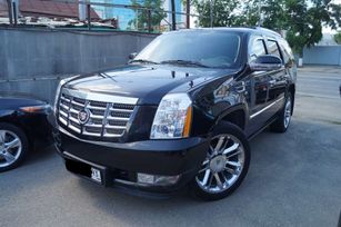 SUV   Cadillac Escalade 2009 , 1890000 , 